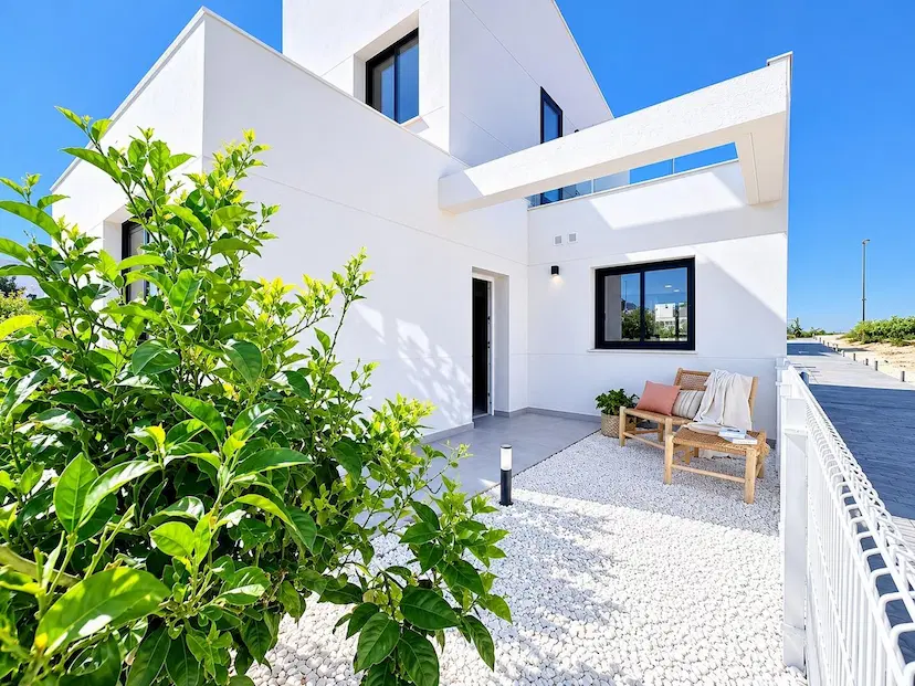 New Build Key Ready Townhouses and Semi Detached Villas in Altaona Golf Resort Murcia
