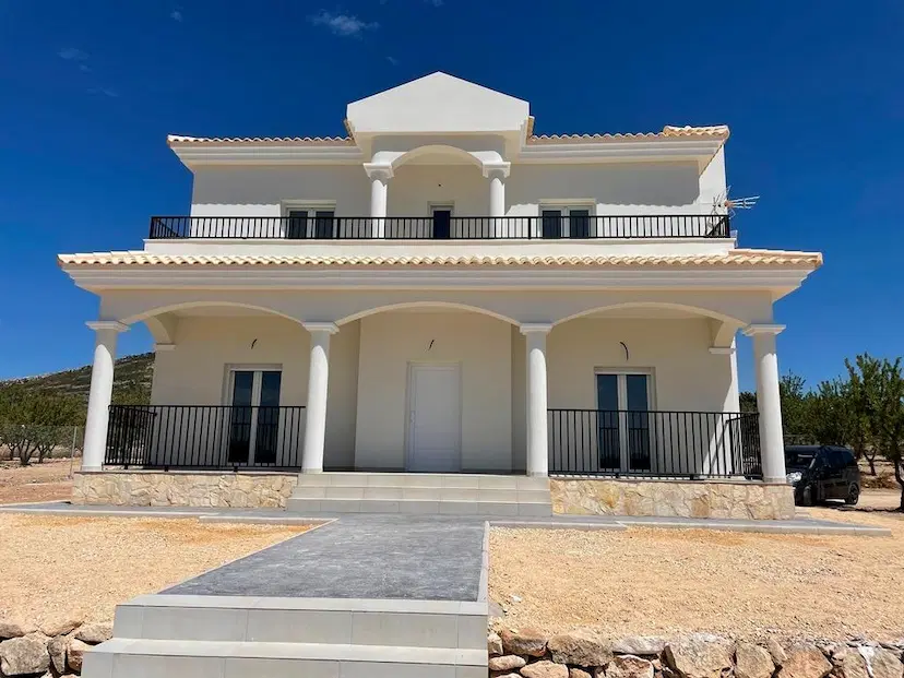 NEW BUILD VILLAS IN PINOSO