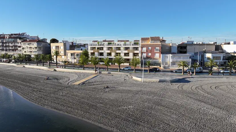 NEW BUILD FRONTLINE RESIDENTIAL IN SAN PEDRO DEL PINATAR
