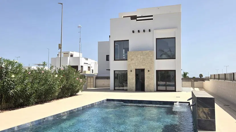 5-bedroom villa in La Herrada